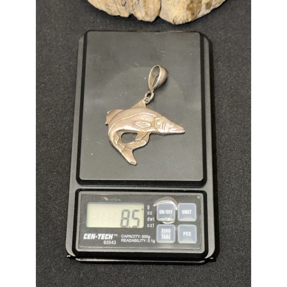 44.6g Solid 925 Sterling Silver 22in Figaro Chain W/ Snook Pendant Italy DES